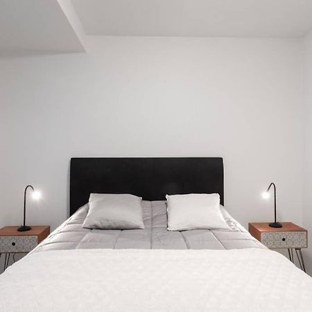 Sleek And Spacious 3 Bedroom Apartment In City Centre 赫尔辛基 外观 照片