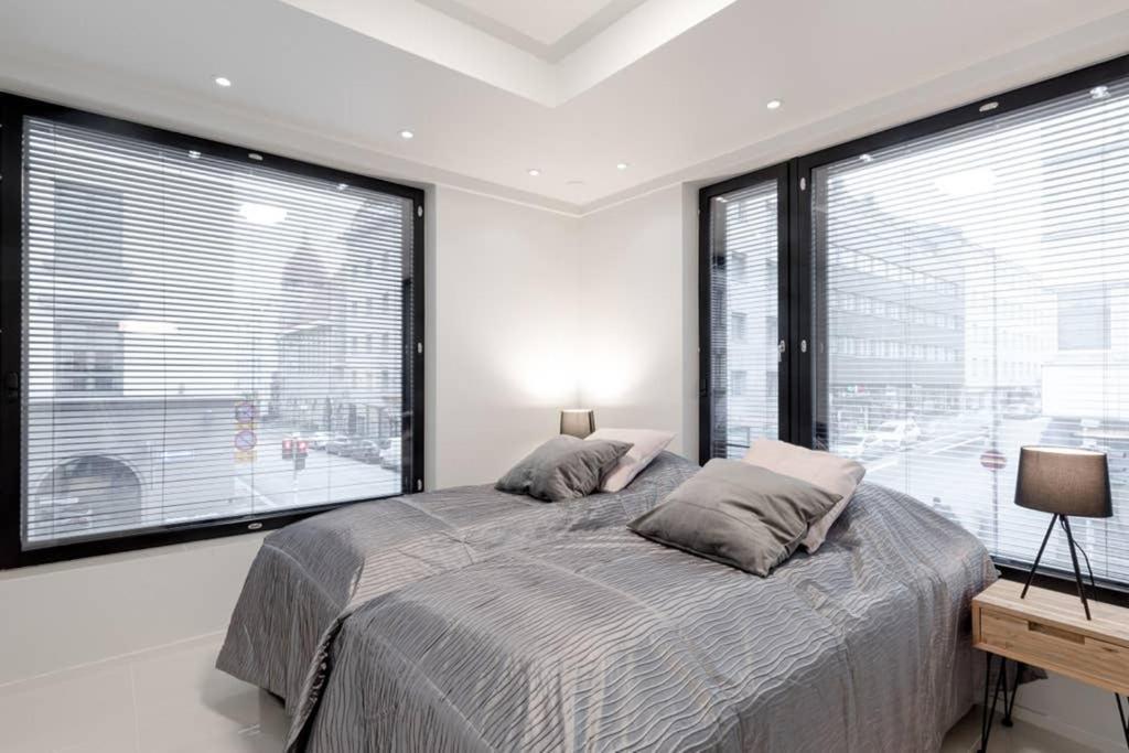 Sleek And Spacious 3 Bedroom Apartment In City Centre 赫尔辛基 外观 照片