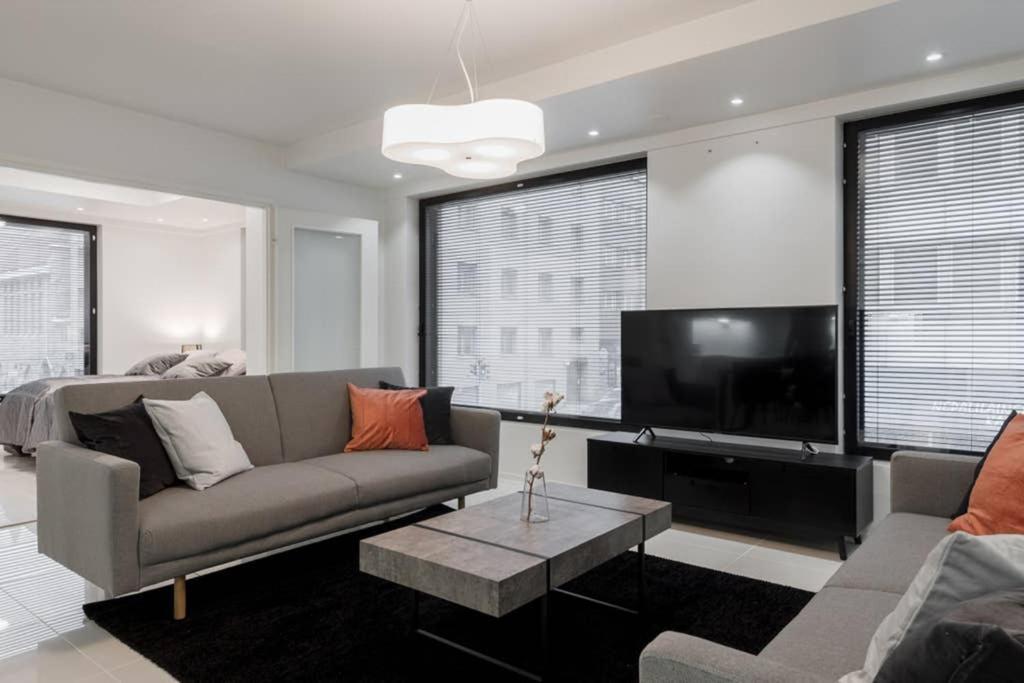 Sleek And Spacious 3 Bedroom Apartment In City Centre 赫尔辛基 外观 照片
