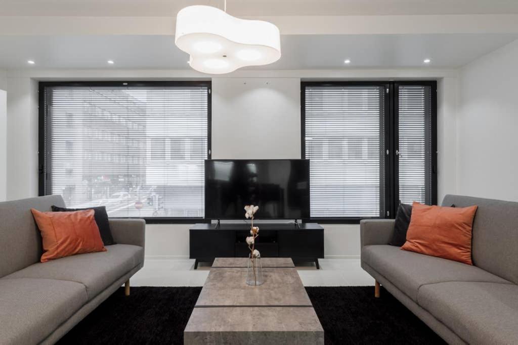 Sleek And Spacious 3 Bedroom Apartment In City Centre 赫尔辛基 外观 照片